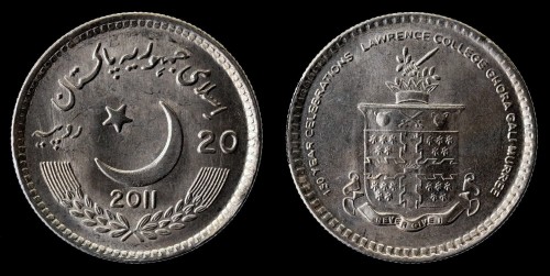 pakistan 20 rupees 2011 szkoła km 72.jpeg